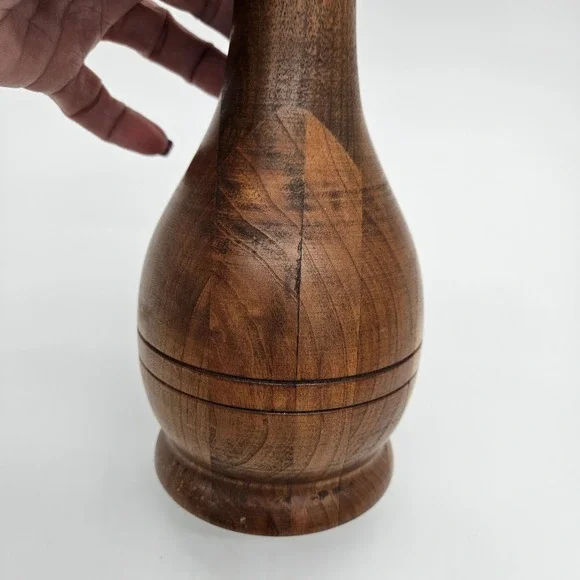 Hand Crafted Turned MCM Hardwood Vase Signed by Artist - Handcrafted Natural - Picture 4 of 14